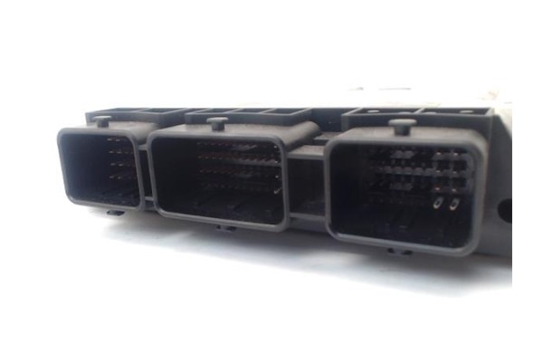Recambio de centralita para citroen c5 berlina 1.6 hdi (rc8hzb) referencia OEM IAM 281011561 9658945380 