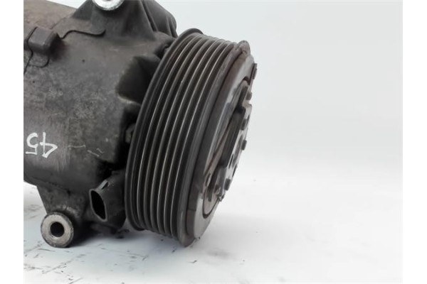 Recambio de compresor aire acond. para renault megane ii classic berlina 1.9 emotion referencia OEM IAM 8200309193 0018 77111358