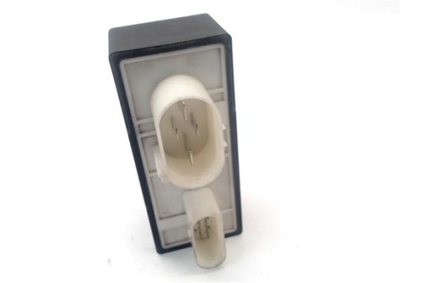 Recambio de rele ventilador para seat ibiza (6k1) 1.4 referencia OEM IAM 1J0919506G  
