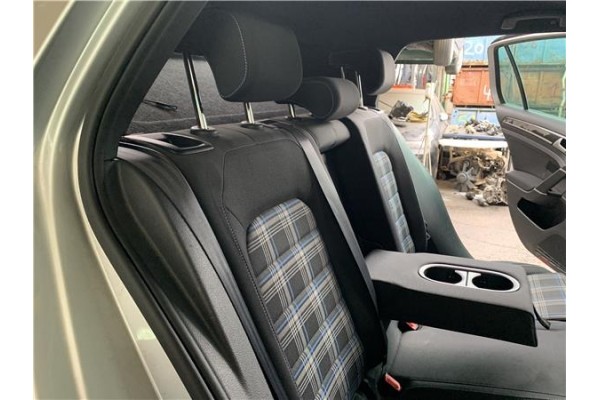 Recambio de asientos traseros para volkswagen golf vii (5g1/be1) híbrido gte referencia OEM IAM 5G0885405GFNCG  