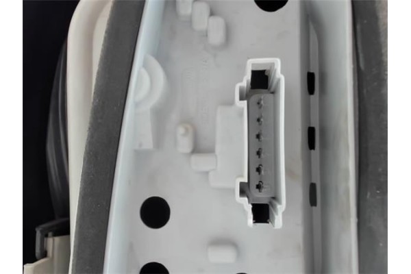Recambio de piloto trasero derecho para volkswagen polo iv (9n1) 1.4 16v referencia OEM IAM 6Q6945096G 6Q6945112A 6Q6944096B , A