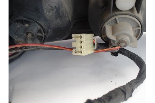 Recambio de piloto trasero derecho para kia sephia referencia OEM IAM   