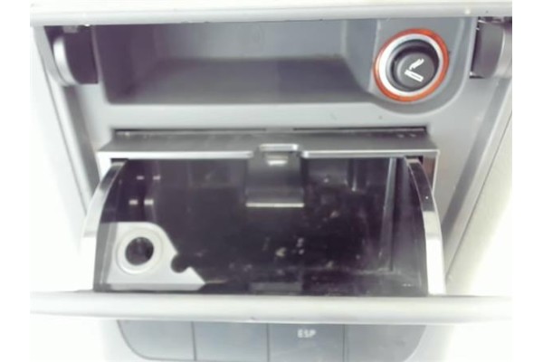 Recambio de embellecedor consola central para volkswagen golf v plus (5m1) 1.9 tdi referencia OEM IAM 5M1857307 5M1857961C 