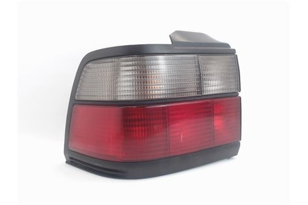 Recambio de piloto trasero izquierdo para rover rover 200 (rf) referencia OEM IAM   