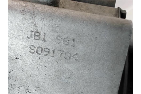 Recambio de caja cambios manual para renault megane i berl./ berl. con portón (ba0) 1.4e rn (baoe) referencia OEM IAM JB1961  