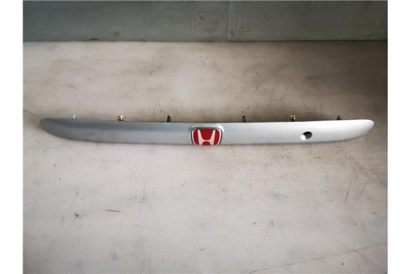 Recambio de moldura porton trasero para honda civic vi hatchback (eu_, ep_) 1.7 ctdi referencia OEM IAM   