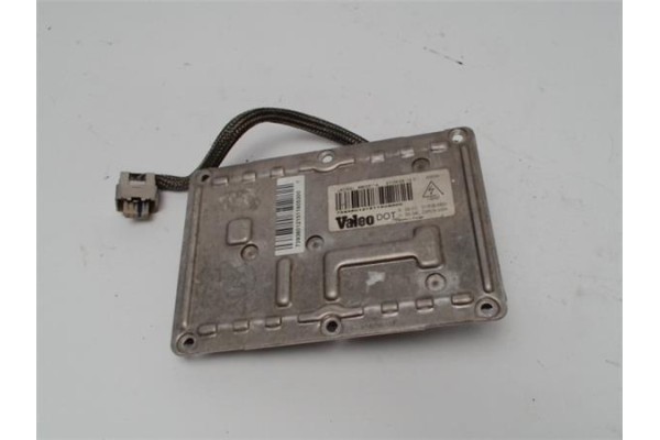 Recambio de centralita xenon para citroen c4 berlina referencia OEM IAM LAD5GL89035114  