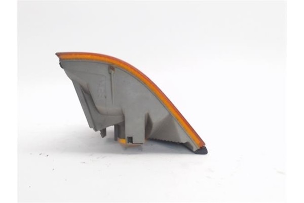 Recambio de intermitente delantero izquierdo para bmw serie 3 berlina (e36) referencia OEM IAM 1387043 155051  Recambio de intermitente delantero izquierdo para bmw serie 3 berlina (e36) referencia OEM IAM 1387043 155051