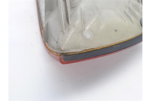 Recambio de intermitente delantero izquierdo para bmw serie 3 berlina (e36) referencia OEM IAM 1393277 858053 