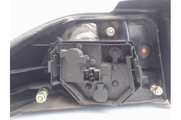 Recambio de piloto trasero derecho para saab 9-3 berlina referencia OEM IAM   