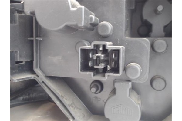 Recambio de piloto trasero derecho para saab 9-3 berlina referencia OEM IAM   