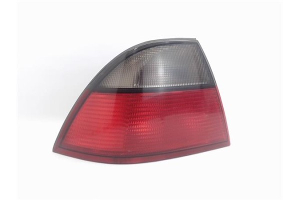 Recambio de piloto trasero izquierdo para saab 9-5 berlina referencia OEM IAM   