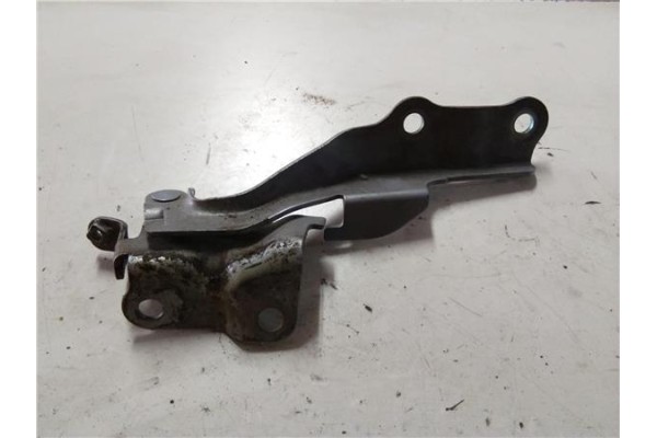 Recambio de bisagra capo izquierda para kia carnival 2.9 crdi vgt concept referencia OEM IAM    Recambio de bisagra capo izquierda para kia carnival 2.9 crdi vgt concept referencia OEM IAM