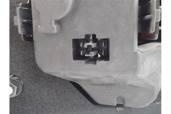 Recambio de piloto trasero derecho para saab 9-3 berlina referencia OEM IAM   