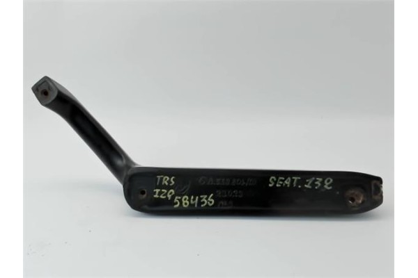 Recambio de moldura puerta trasero izquierda para seat 132 2.0 d referencia OEM IAM GA55880101 23023 