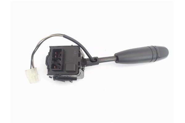 Recambio de mando intermitencia para daewoo kalos 1.4 se referencia OEM IAM 5203211000 96540683 