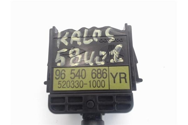 Recambio de mando limpiaparabrisas para daewoo kalos 1.4 se referencia OEM IAM 96540686 5203301000 