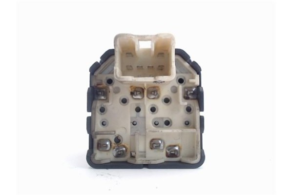 Recambio de mando elevalunas delantero izquierdo para daewoo kalos 1.4 se referencia OEM IAM 321W04750  
