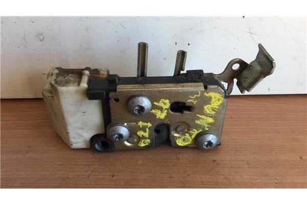 Recambio de cierre electromagnetico delantero izquierdo para fiat punto i berlina (176)(1997) 1.1 55 6-speed sx [1,1 ltr. - 40 k