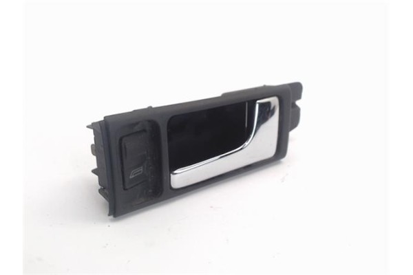 Recambio de manilla int. puerta delantero derecha para audi a6 berlina (c4) referencia OEM IAM 4A0837020A  