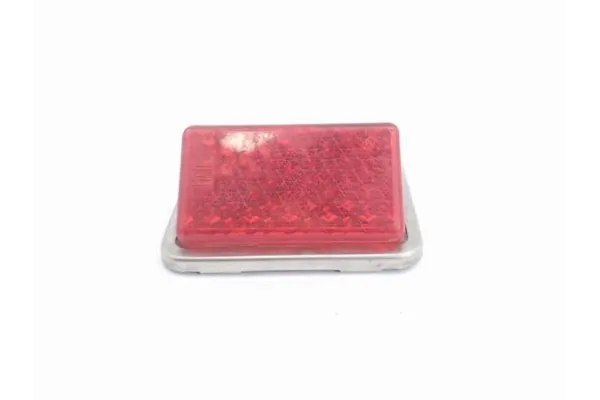 Recambio de reflectante paragolpes trasero para seat 132 2.0 d referencia OEM IAM   