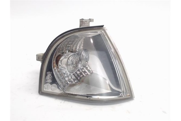Recambio de intermitente delantero dcho para skoda octavia berlina (1u2) referencia OEM IAM 1U0953050C YU3X13368AB 