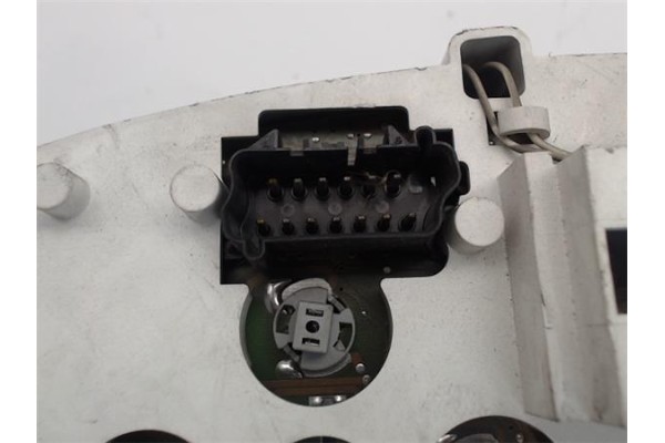 Recambio de cuadro completo para chrysler voyager (rg) 2.5 crd grand voyager limited referencia OEM IAM TN2574106374 R825AF 