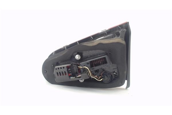 Recambio de piloto porton trasero izquierdo para volkswagen golf vii (5g1/be1) híbrido gte referencia OEM IAM 5G0945307F 8124010