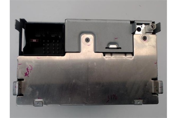 Recambio de radio / cd para skoda octavia berlina (1z3) 1.9 tdi referencia OEM IAM AAO600002AX  