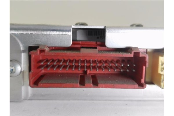 Recambio de centralita para opel corsa b 1.4 i 16v referencia OEM IAM 16213739  
