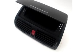 Recambio de rejilla entrada de aire para skoda octavia berlina (1z3) 1.9 tdi referencia OEM IAM 1Z0820951B  