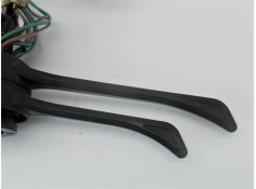 Recambio de mando intermitencia para seat 132 2.0 d referencia OEM IAM 335107  