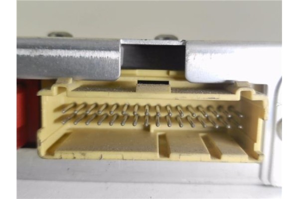 Recambio de centralita para opel corsa b 1.4 i 16v referencia OEM IAM 16213739  