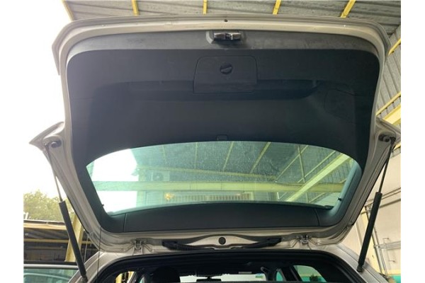 Recambio de porton trasero para volkswagen golf vii (5g1/be1) híbrido gte referencia OEM IAM 5G6827025K  