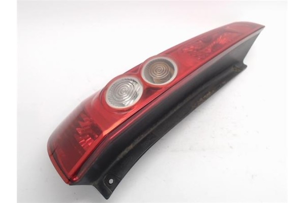 Recambio de piloto trasero izquierdo para ford fiesta (cbk) referencia OEM IAM RS1022A01AR00F00 10877 