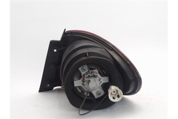 Recambio de piloto trasero izquierdo para seat toledo (5p2) referencia OEM IAM 5P5945095C 45414 