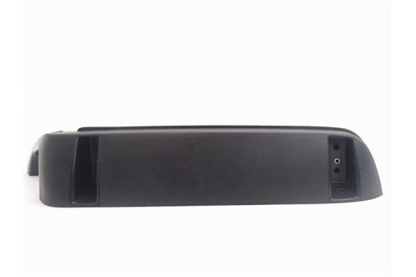 Recambio de moldura puerta delantero derecha para seat 132 2.0 d referencia OEM IAM   