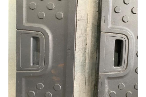 Recambio de bandeja trasero para nissan note (e11e) 1.5 dci referencia OEM IAM 849059U00A 849059U000 