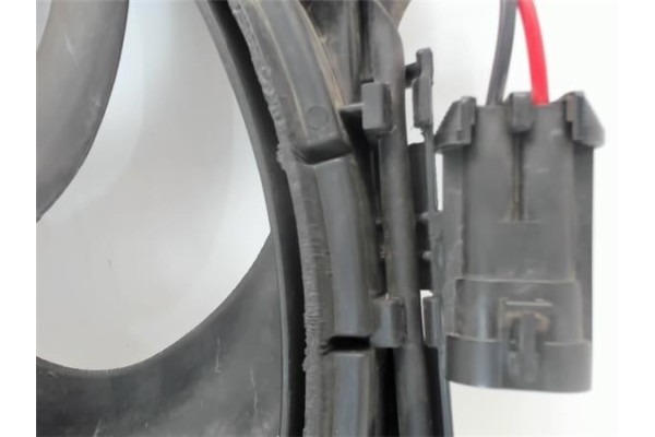 Recambio de electroventilador para fiat iii panda (319) 1.2 lpg (312pxa1a) referencia OEM IAM 51988121  