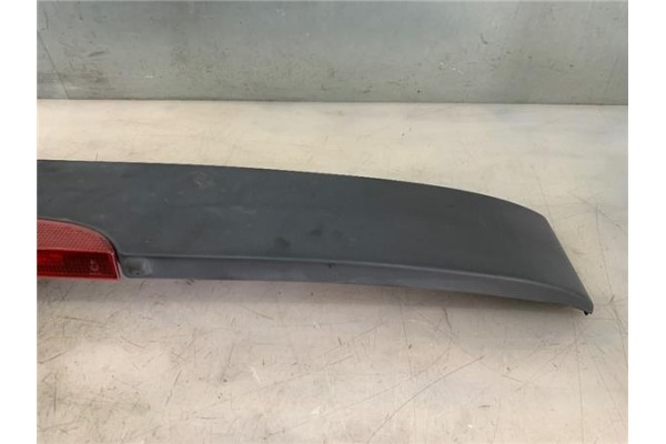 Recambio de aleron trasero para renault clio ii fase i (b/cb0) 1.2 (b/cb0f, b/cb0a, b/cb10, b/cb1k, b/cb2d, b/cb2h) referencia O