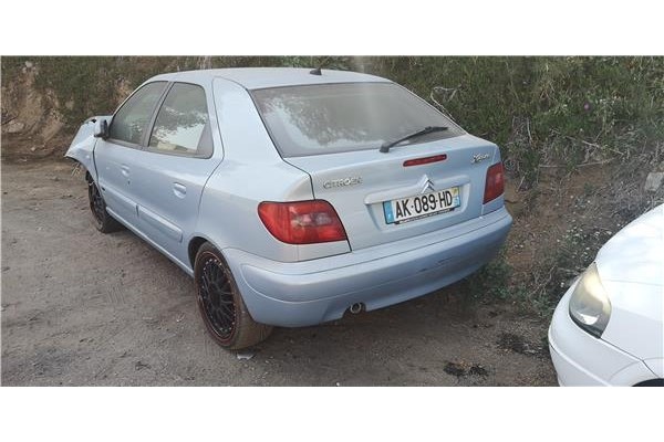 citroen xsara berlina (1997) del año 