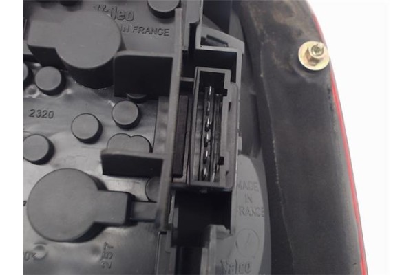 Recambio de piloto trasero izquierdo para skoda octavia berlina (1u2) referencia OEM IAM 1U6945111 2320 1U6945095 , SKODA | 1U69