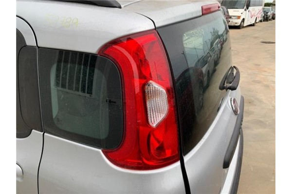 Recambio de piloto trasero izquierdo para fiat iii panda (319) 1.2 lpg (312pxa1a) referencia OEM IAM 52102357  