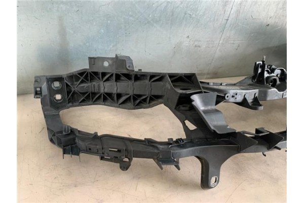 Recambio de frente delantero para ford focus c-max 1.6 tdci referencia OEM IAM 3M518B041AZ 1508632 