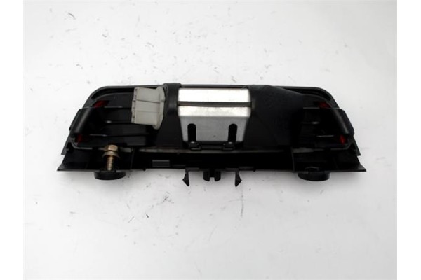 Recambio de luz central de freno para honda jazz (gd1/5) 1.3 referencia OEM IAM 34302SAAG02  