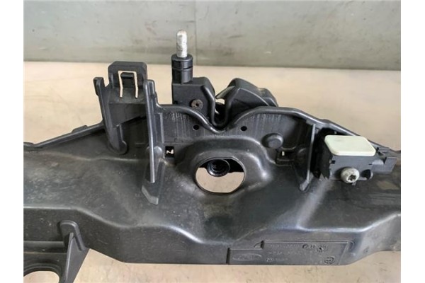 Recambio de frente delantero para ford focus c-max 1.6 tdci referencia OEM IAM 3M518B041AZ 1508632 