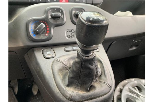 Recambio de pomo palanca cambio para fiat iii panda (319) 1.2 lpg (312pxa1a) referencia OEM IAM 46314403 50295114 