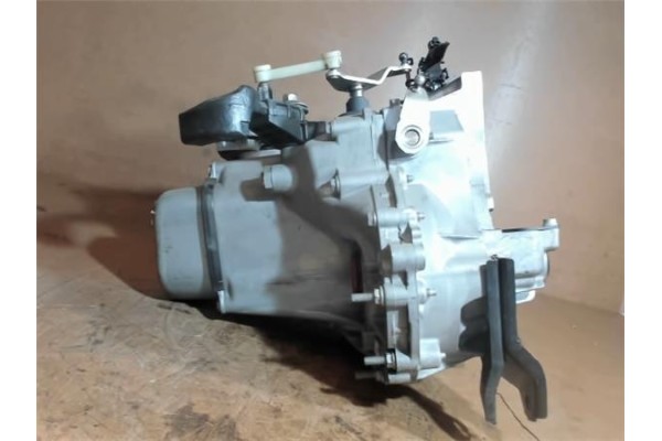 Recambio de caja cambios manual para citroen c3 1.2 collection referencia OEM IAM 20CR03  