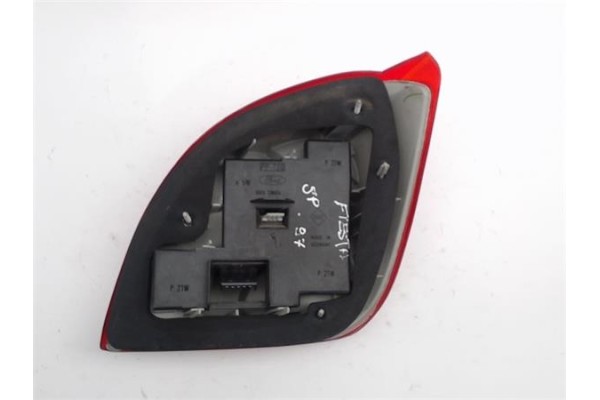 Recambio de piloto trasero izquierdo para ford fiesta berlina referencia OEM IAM 96FG13N004 11A030 