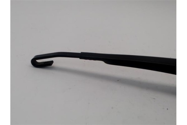 Recambio de brazo limpiaparabrisas trasero para seat ibiza (6k1) 1.4 referencia OEM IAM 1J6955707A  